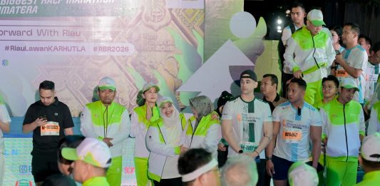 Bupati Kasmarni Hadiri Riau Bhayangkara Run 2026, Perkuat Sinergi dan Kampanyekan Kepedulian Lingkungan