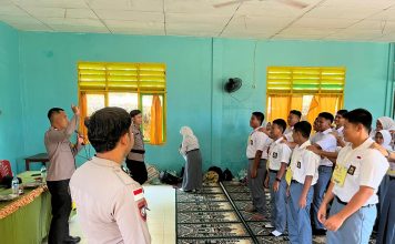 Lewat MPLS, Bhabinkamtibmas Serasan Timur Edukasi Pelajar Tentang Bullying dan Kenakalan Remaja