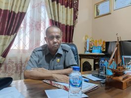 La Bariu: Pemkab Buton Selatan Prioritaskan Bantuan Seragam Sekolah bagi Keluarga Kurang Mampu