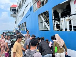 Polres Natuna Pastikan Keamanan Penumpang KMP Bahtera Nusantara 03