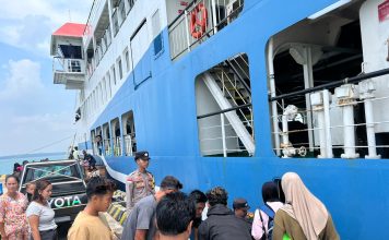 Polres Natuna Pastikan Keamanan Penumpang KMP Bahtera Nusantara 03