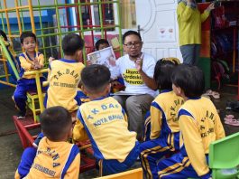 Wakili Sultra di Tingkat Nasional, Guru PKBM Mainawa Kreativ Buktikan Mampu Bersaing dengan Penulis Se-Indonesia