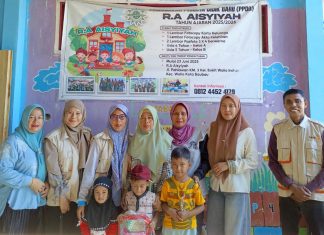 LAZISMU Baubau Salurkan Program School Kit untuk Dukung Pendidikan Anak
