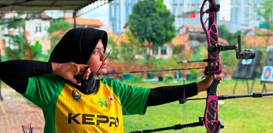 Dua Putri Penasehat SMSI Kepri Siap Harumkan Nama Provinsi di Kejurnas Panahan 2026
