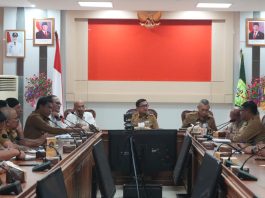 Sekda Boy Wijanarko Pimpin Rakor Stabilitas Harga Minyak Goreng, Subsidi Transportasi Dievaluasi