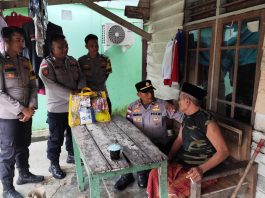 Polsek Bunguran Timur Salurkan Bantuan Sembako dan Perkuat Silaturahmi Melalui Sambang Warga di Ranai Kota