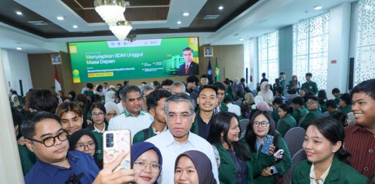 Menaker: AI Mengubah Cara Bekerja, SDM Unggul Kunci Hadapi Perubahan Dunia Kerja