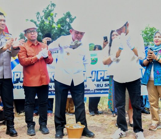 Pemprov Kepri Bangun 2 SMK Baru di Kota Batam, Gubernur Ansar Lakukan Peletakan Batu Pertama