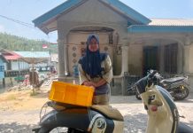 Tiga Hari Pasca Rumah Ambruk ke Laut, Korban Mengaku Belum Dapat Perhatian dari Pemerintah Desa