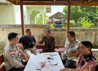 Perkuat Sinergitas dengan Masyarakat, Bhabinkamtibmas Batu Hitam Intensifkan Sambang Kamtibmas dan DDS