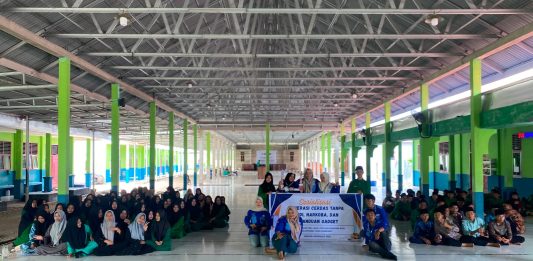 Mahasiswa ISNJ Bengkalis Edukasi Santri Madrasatul Qur’an Sabak Permai tentang Bahaya Judi Online, Narkoba hingga Bullying