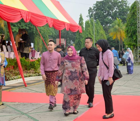 Hari Jadi Ke-69 Riau, Kasmarni Bersama Kepala Daerah Perkuat Semangat Membangun Negeri