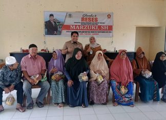 Dari Jalan Rusak hingga Kabel Listrik Semrawut, Marzuki Janji Kawal Aspirasi Warga Ranai Darat
