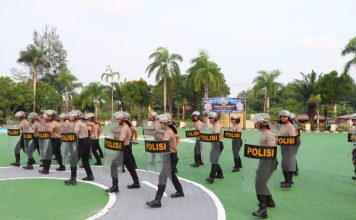 Polres Natuna Tingkatkan Kesiapsiagaan Personel melalui Latihan Dalmas