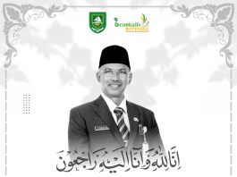 Bupati Kasmarni Sampaikan Belasungkawa atas Berpulangnya Yuhelmi