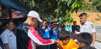 Ditutup Sekda, SDN 014 Singkep Raih Juara Turnamen Sepak Bola Pantai Tingkat SD se-Lingga