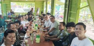 Secangkir Kopi, Sejuta Aspirasi: Tiga Legislator Kepri Menyapa Media di Natuna