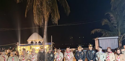Hadiri Tabtu dan Pawai Obor, Bupati Adios: SDM Harus Dibangun untuk Kemajuan Buton Selatan