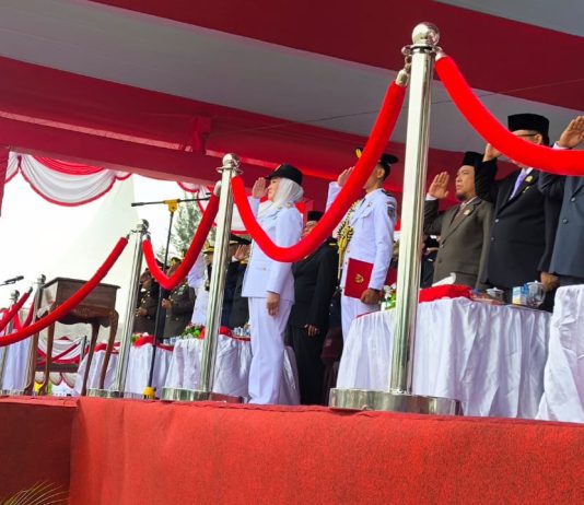 Detik-Detik Proklamasi HUT ke-81 RI di Natuna Berlangsung Khidmat, Bupati Cen Sui Lan Jadi Inspektur Upacara