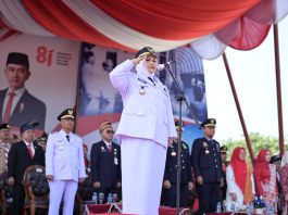 Khidmat dan Penuh Makna, Kasmarni Pimpin Upacara Peringatan HUT Ke-81 RI di Bengkalis