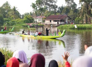 Buka Serindit Boat Race 2026, Bupati Siak Afni Z Puji Kreativitas Panitia dan Tegaskan Komitmen Pembangunan Jalan Sungai Mandau