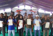 Bupati Adios Serahkan Sertifikat PTSL, 371 Bidang Tanah Warga Gaya Baru Kini Bersertifikat