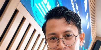 Nakhoda di Tengah Badai Fiskal Kisah Nyata Perjuangan H. Lis Darmansyah Menata Kembali Bumi Gurindam