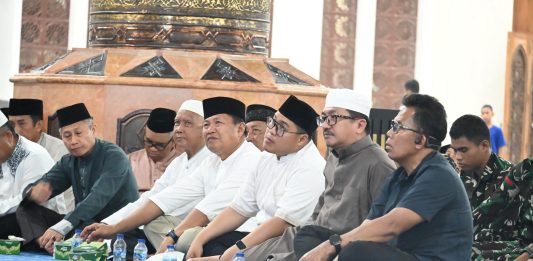 Personel Lanud Raden Sadjad Hadiri Peringatan Maulid Nabi Muhammad SAW 1448 H di Natuna