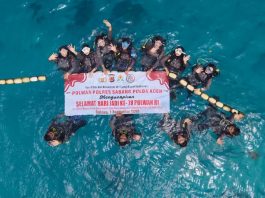 Peringati Hari Jadi ke-78, Polwan di Aceh Promosikan Wisata Bahari Sabang Lewat Diving
