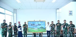 Karya Danlanud Raden Sadjad, Lukisan Pesawat TNI AU A400M Dipajang di Bandara RSA Natuna