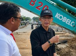 Amsakar Achmad Turun Lapangan, Pastikan Perbaikan Pipa Muka Kuning Rampung