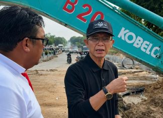 Amsakar Achmad Turun Lapangan, Pastikan Perbaikan Pipa Muka Kuning Rampung