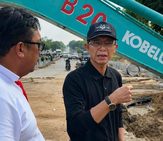Amsakar Achmad Turun Lapangan, Pastikan Perbaikan Pipa Muka Kuning Rampung
