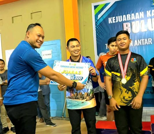 Bulu Tangkis Antar Instansi Natuna, Lanud Raden Sadjad Tiga Kali Naik Podium