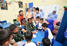 Sentuhan Kepedulian Danlanud RSA untuk Kesehatan dan Tumbuh Kembang Anak TK Angkasa