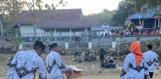 PGRI Kecamatan Sampolawa Bersihkan Sampah, Wujud Nyata Semangat Gotong Royong di Penutupan HUT RI ke-81