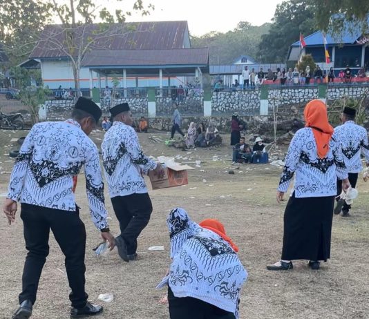 PGRI Kecamatan Sampolawa Bersihkan Sampah, Wujud Nyata Semangat Gotong Royong di Penutupan HUT RI ke-81