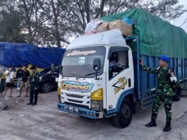 Cegah Masuknya Komoditas Tanpa Dokumen, Lanal Ranai-BKHIT Tindak 3 Truk di Pelabuhan Penagi