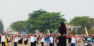 Ribuan Warga Natuna Ikuti Gencarkan dan Senam Sehat, OJK Dorong Masyarakat Cerdas Kelola Keuangan