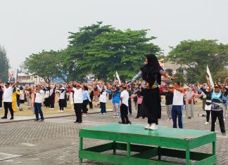 Ribuan Warga Natuna Ikuti Gencarkan dan Senam Sehat, OJK Dorong Masyarakat Cerdas Kelola Keuangan