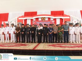 Hadiri Pengukuhan Kades, Ketua DPRD: Mari Bersama Membangun Desa