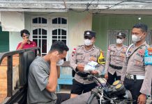 Cegah Dampak Kabut Asap, Polsek Pulau Laut Bersama Puskesmas, Bagikan Masker kepada Masyarakat