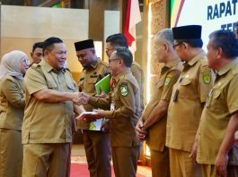 Optimalisasi Pajak Jadi Kunci Perkuat Fiskal Daerah, Sekda Bengkalis Hadiri Rakor Sinergitas Pelaku Usaha