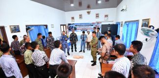 Kolaborasi TNI, RSAU Lanud Raden Sadjad Ajarkan BHD kepada Pelajar Natuna