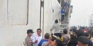 Jaga Keamanan dan Kenyamanan Penumpang, Polres Natuna Laksanakan Pengamanan KM Bukit Raya