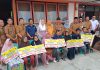 Bupati Cen Sui Lan Salurkan Bansos Rp1,2 Juta, 600 Lansia dan Warga Miskin Ekstrem Terima Bantuan