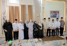 Meski Padat Agenda Safari Dakwah, UAS Sempatkan Tabligh Akbar Bersama Bupati Bengkalis di Muara Basung