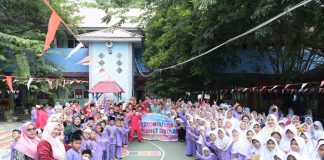 Diskominfotik Sambangi SDN 04 Bengkalis, Edukasi Siswa tentang Bahaya Gadget dan Cyber Bullying