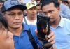 Hoax Terbantahkan! Bupati Al-Farlaky Ternyata Selalu Temui Pendemo, Bahkan Video Call Saat di Luar Daerah