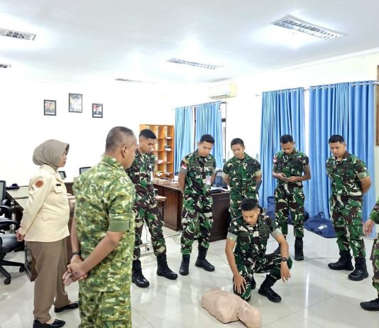 Bakti Kesehatan HUT ke-81 TNI, RSAU Lanud RSA Natuna Gelar Pelatihan Bantuan Hidup Dasar